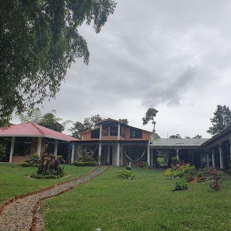Parcela Villa Cristal Popayán Exterior foto