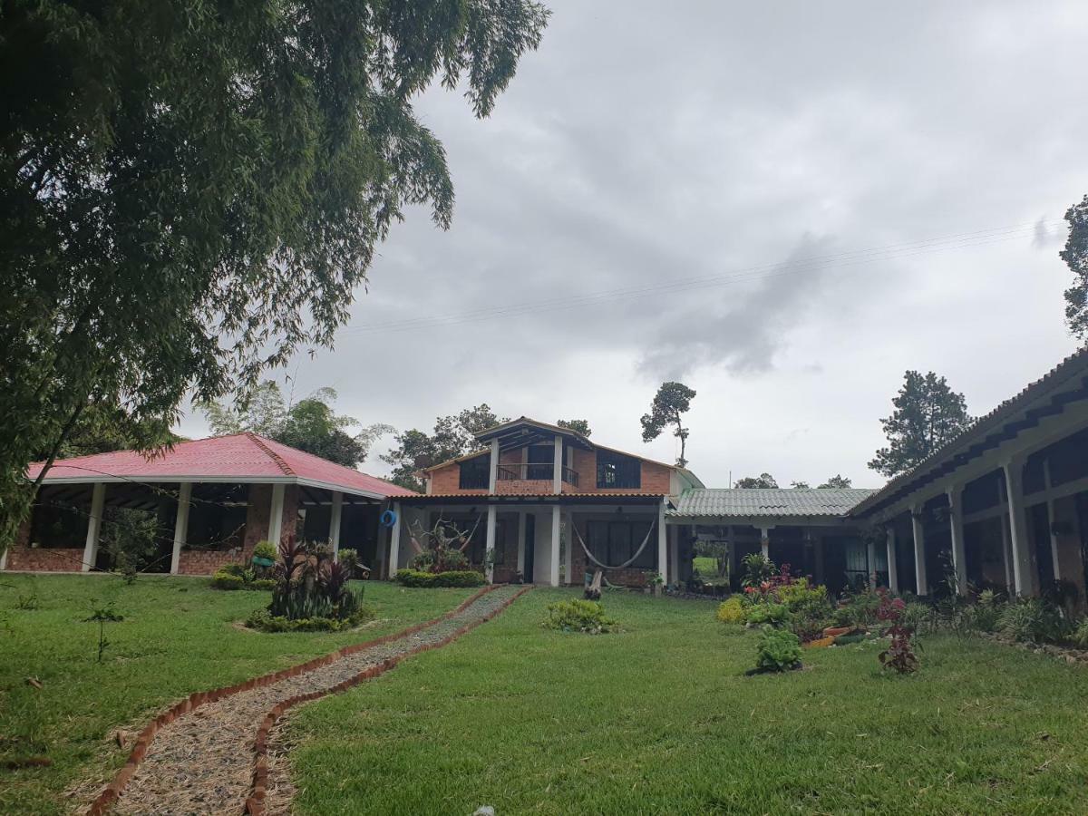 Parcela Villa Cristal Popayán Exterior foto